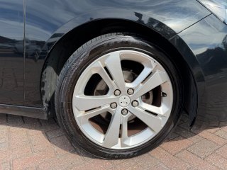 /photos/11436/41c98f42-a16a-fdf9-314a-e2e16ada5dec_i320x240.jpg