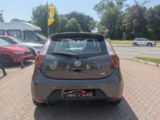 /photos/11436/6b180eb9-1ad3-d4de-4014-788f2d93588e_i320x240.jpg