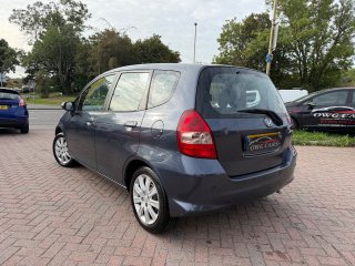 /photos/11436/e66967b7-2cf3-ce25-c39a-a533151f95bf_i320x240.jpg