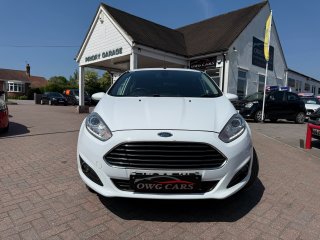 /photos/11436/edd06733-54c6-53a1-338c-a9d48651c4cb_i320x240.jpg